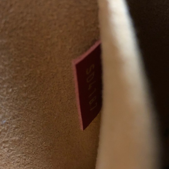 SOLD Authentic Louis Vuitton Noir Tuileries Bag - Picture 5 of 8